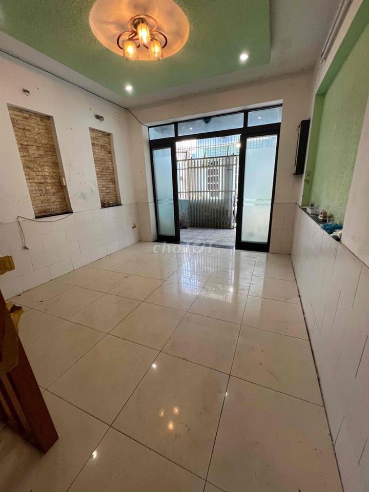 Cho thuê nhà hẻm xe hơi 5x16m 1 lầu 2pn 2wc nhà mới 12 triệu tháng