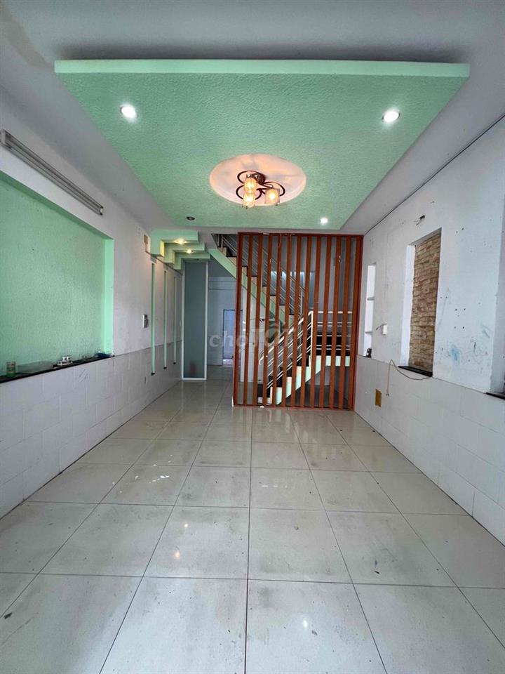 Cho thuê nhà hẻm xe hơi 5x16m 1 lầu 2pn 2wc nhà mới 12 triệu tháng