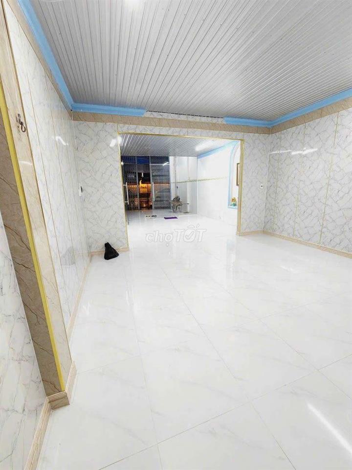 nhà cho thuê kinh doanh .buôn bán .ở 