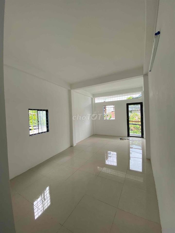 CHO THUÊ NHÀ NC HẺM 1/ TÔ HIỆU Q.TP nhà mới xây thông thoáng