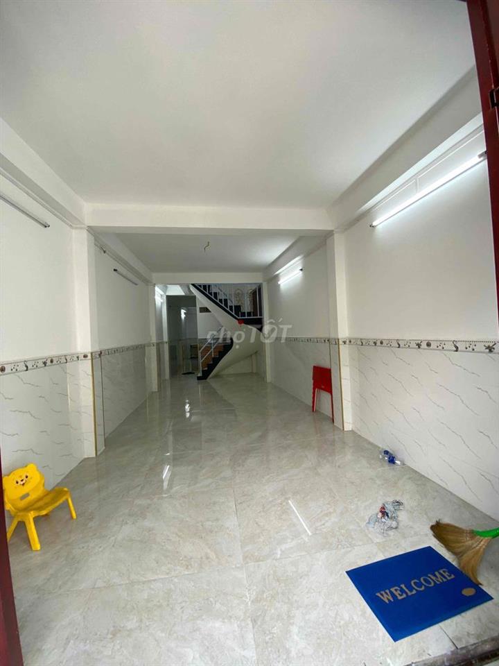 CHO THUÊ NHÀ NC HẺM 1/ TÔ HIỆU Q.TP nhà mới xây thông thoáng