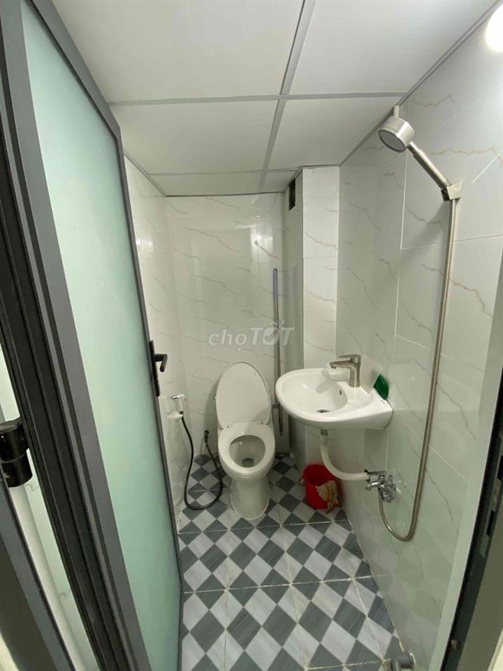 CHO THUÊ NHÀ NC HẺM 1/ TÔ HIỆU Q.TP nhà mới xây thông thoáng