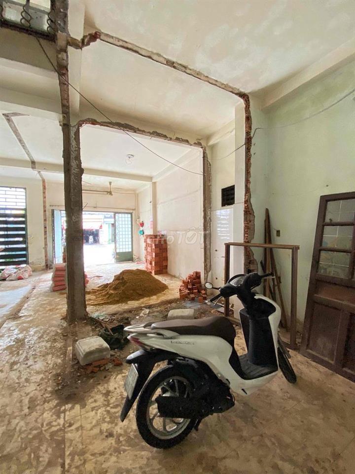 CHO THUÊ NHÀ MTMB VƯỜN LÀI Q.TP riêng biệt ko chung chủ ở lại được