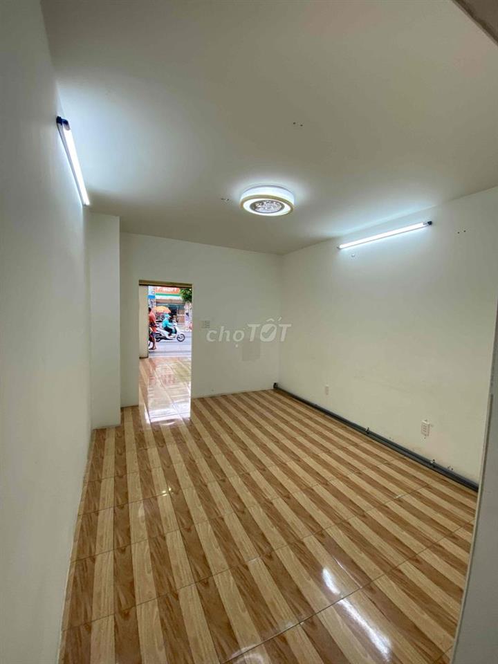 CHO THUÊ NHÀ MTMB LUỸ BÁN BÍCH Q.TP riêng biệt ở lại được như nhà NC