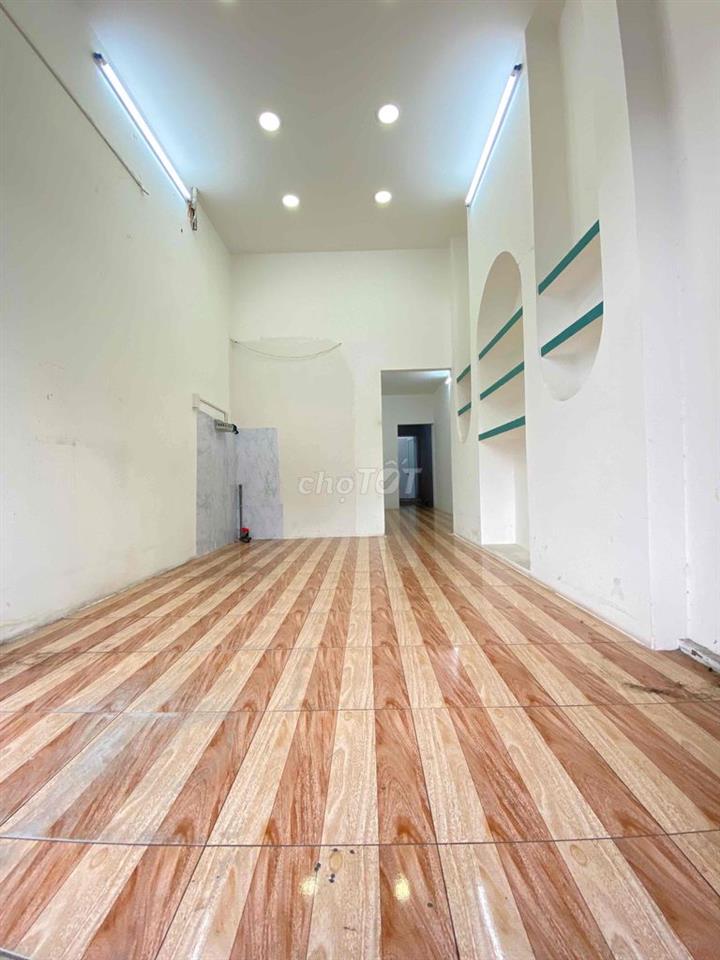 CHO THUÊ NHÀ MTMB LUỸ BÁN BÍCH Q.TP riêng biệt ở lại được như nhà NC