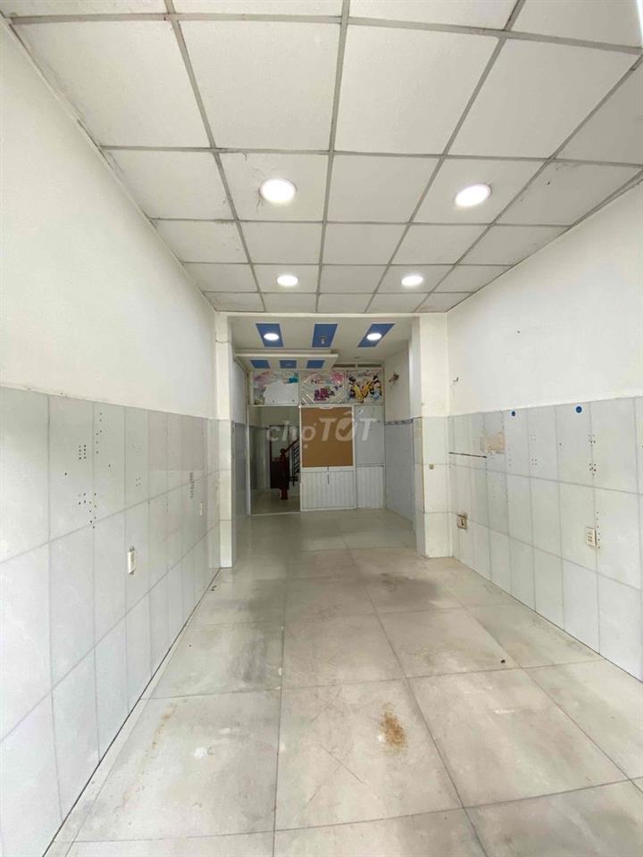 CHO THUÊ NHÀ NGUYÊN CĂN MT THOẠI NGỌC HẦU Q.TP DT 3.5x12 trệt 2 lầu