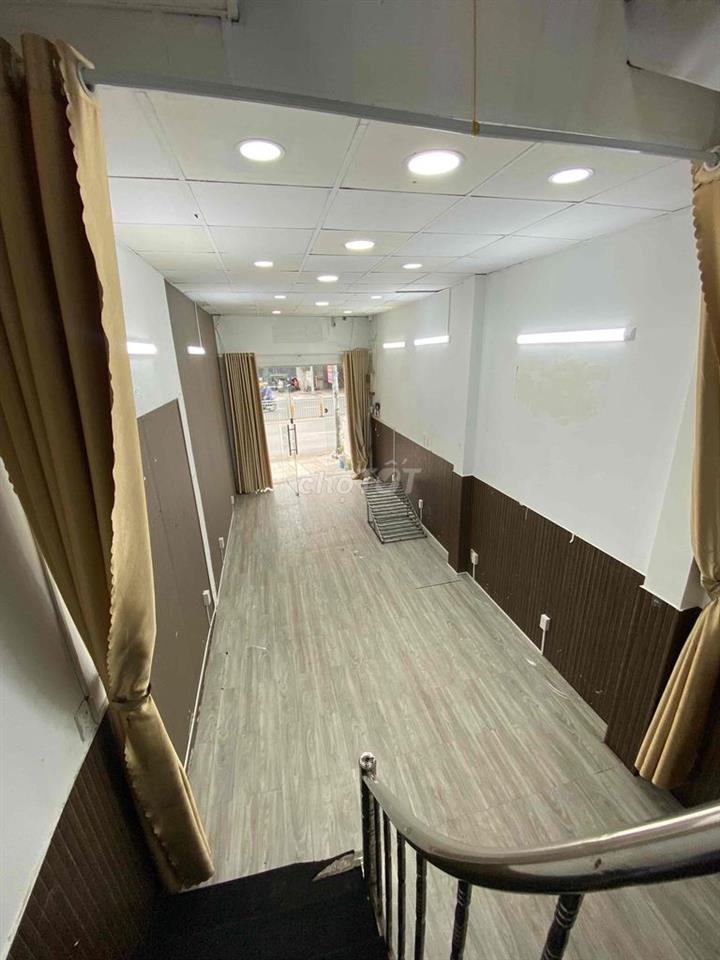 CHO THUÊ NHÀ NC MẶT TIỀN MB LUỸ BÁN BÍCH Q.TP khu vực sầm uất