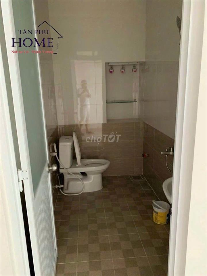 🏡Cho Thuê Nhà Hẻm Thông Tân Hương – Trệt 2 Lầu, ST, 4PN – Chỉ 15 Triệu