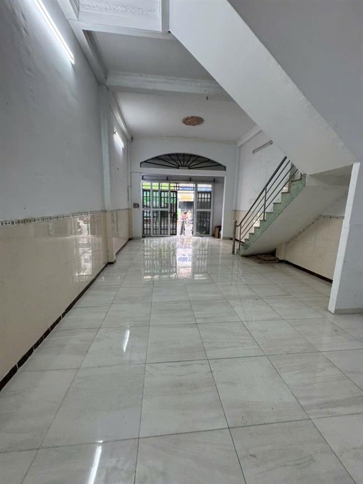 MTKD ĐƯỜNG GÒ DẦU - 5X15M - NHÀ 3 TẤM - GIÁ THUÊ 16 TRIỆU
