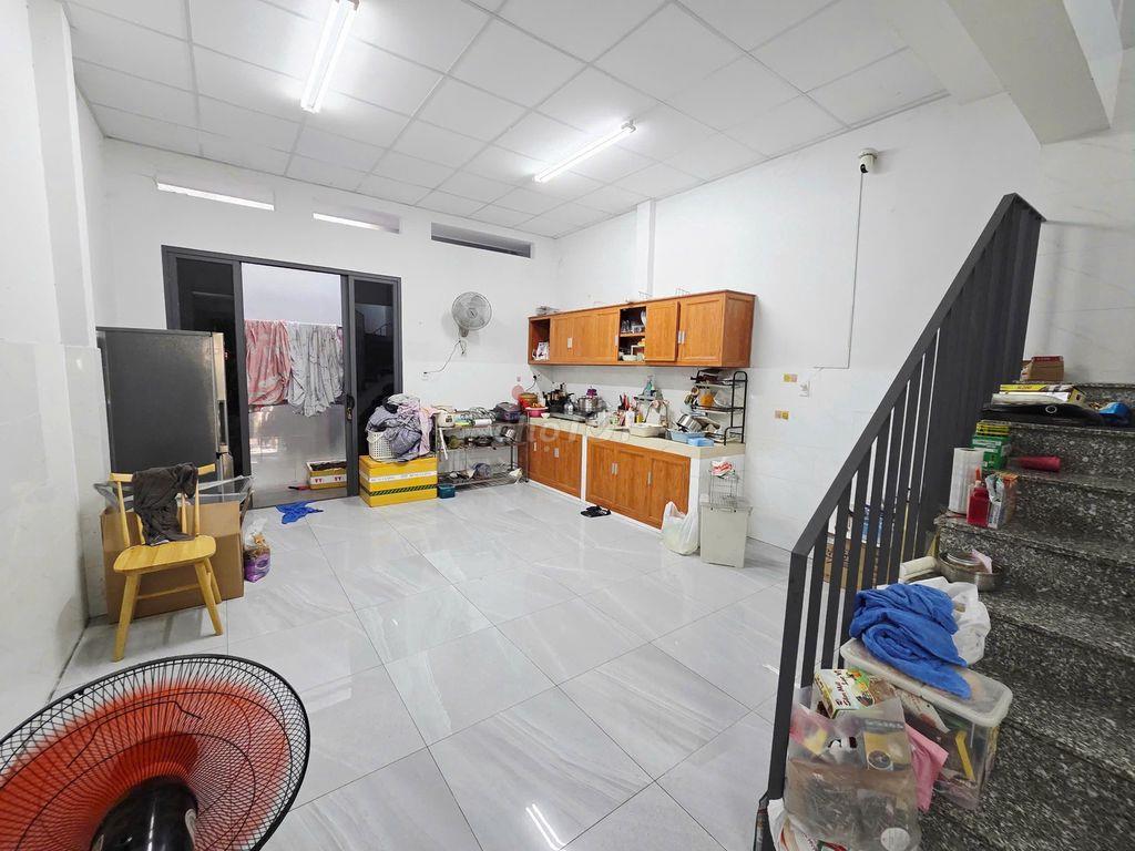 🌟 HIẾM! NHÀ HXH THOẠI NGỌC HẦU 4.5x18M – TRỆT LẦU – GIÁ CHỈ 15 TRIỆU