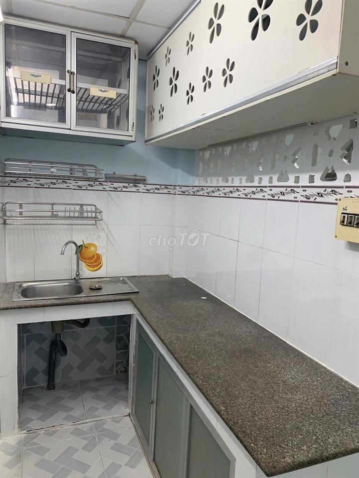 Cho thuê nhà 3,2x11m , đường Đỗ Nhuận, Tân Phú.