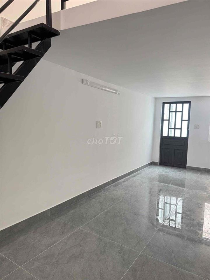 364 Bình Long 4x30m gác giá 17tr