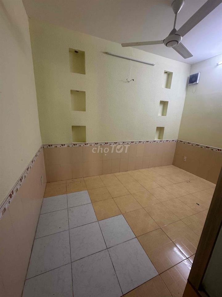 cho thuê nhà nguyên căn mặt tiền 83 huỳnh văn một
