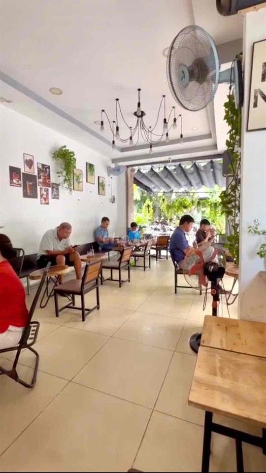 Sang Quán Cafe Góc 2MT Quận Tân Phú