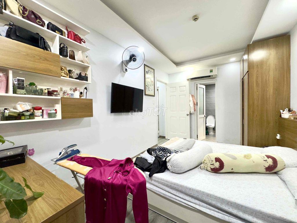 Căn Hộ Chung Cư 118 Tân Hương, P Phú Thọ Hoà, Tân Phú