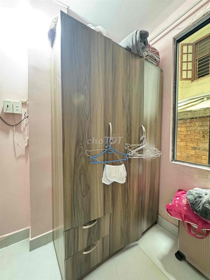 Sang Tiệm Nail - Mi Tại Khu K300 Quận Tân Bình