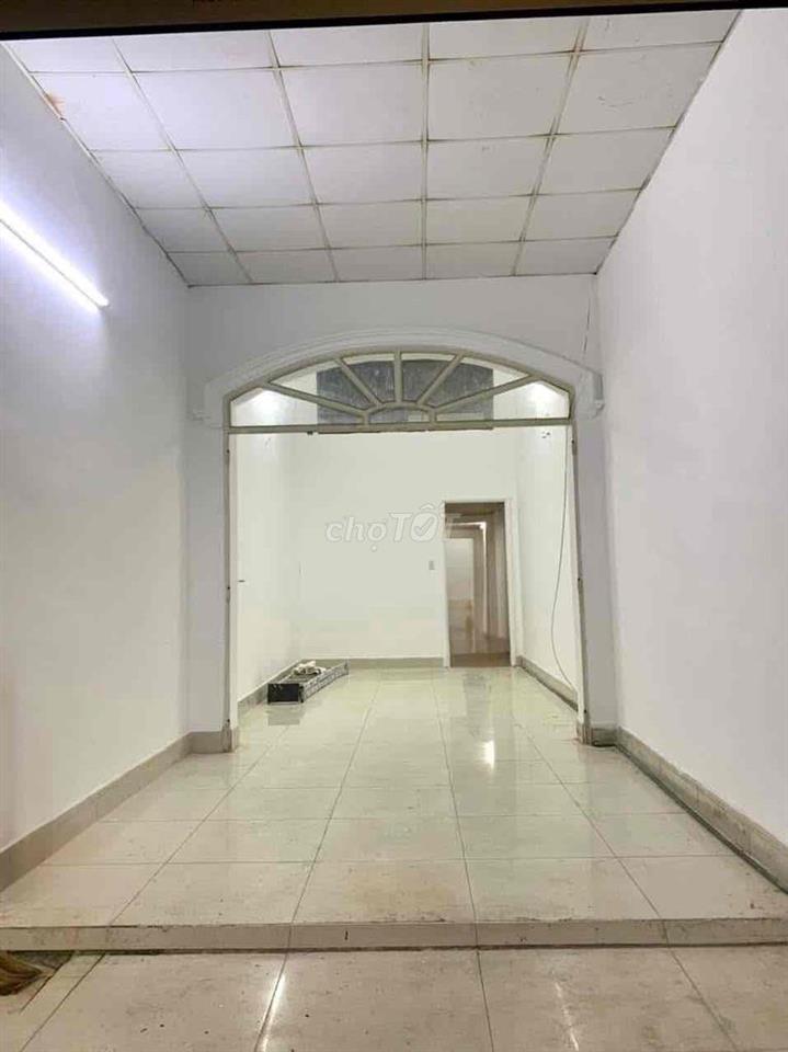 Nhà cho thuê mặt tiền Lê Lăng, Phú Thọ Hoà, Tân Phú