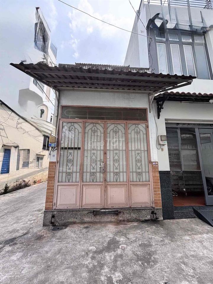 cần bán nhà