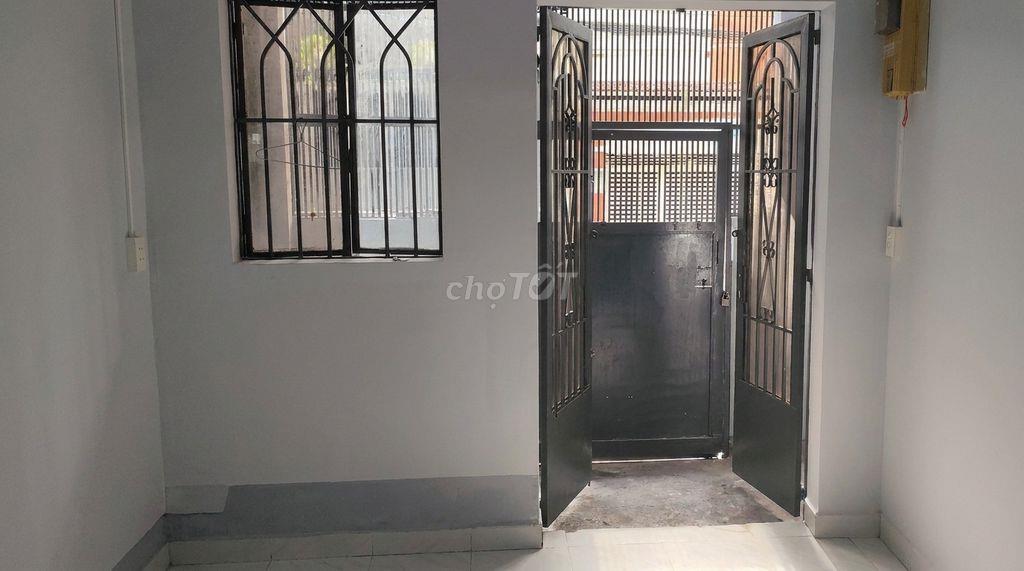Nhà chính chủ cho thuê, mặt tiền 2 hẻm, diện tích đất 47m2, 4 phòng