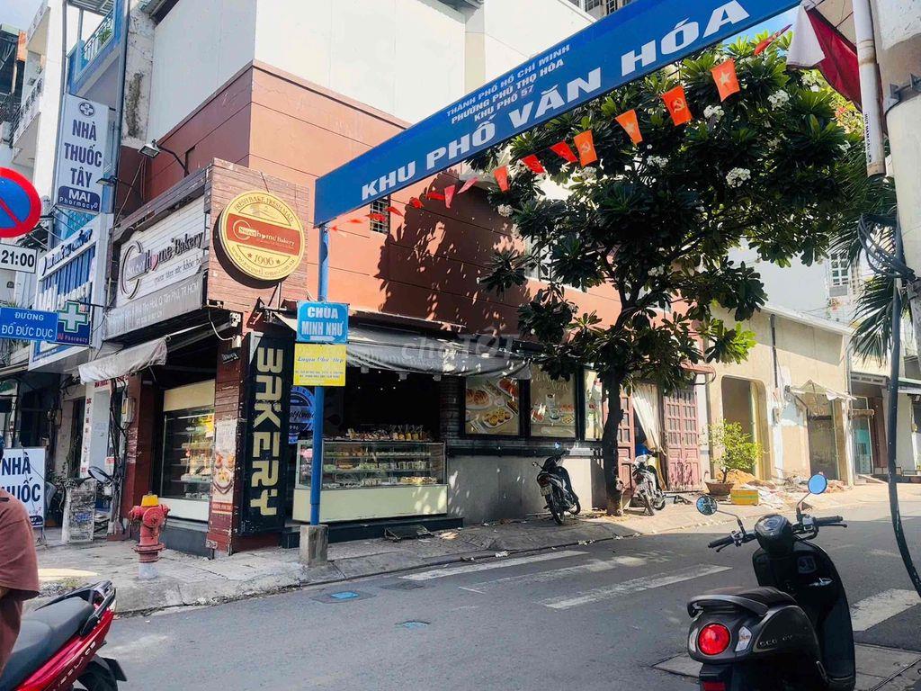 cho thuê nhà mặt tiền căn góc vị trí đắt địa đường Nguyễn Sơn
