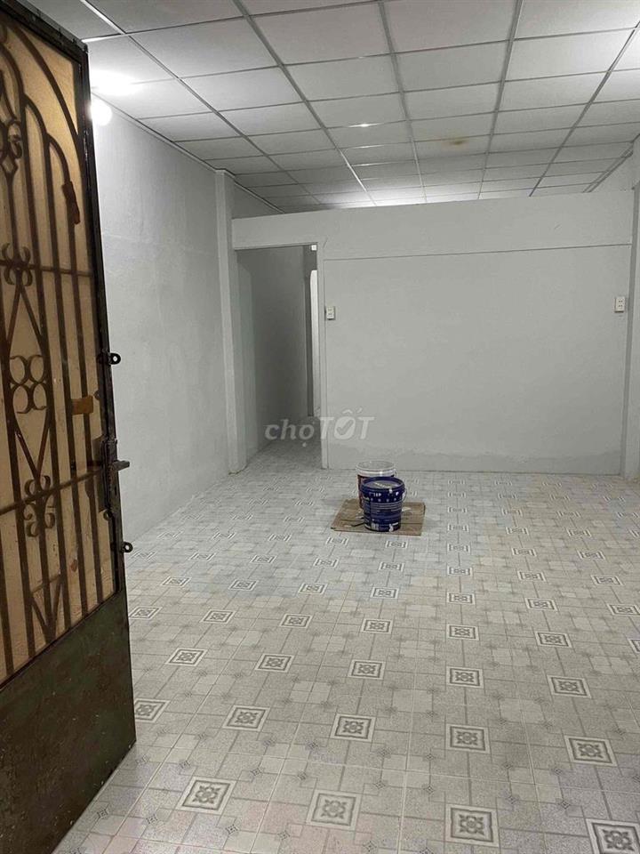 Cho thuê nhà cấp 4 hẻm Vườn Lài, Phú Thọ Hoà