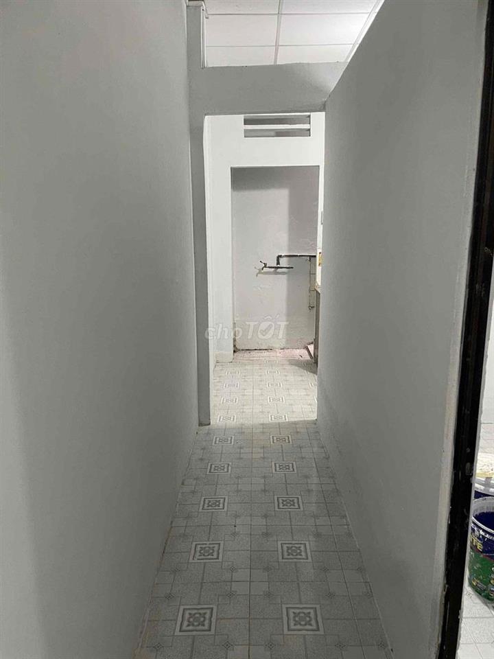 Cho thuê nhà cấp 4 hẻm Vườn Lài, Phú Thọ Hoà