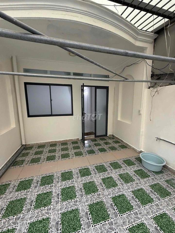 chính chủ cho thuê nhà 170/7 vườn lài hẻm 8m