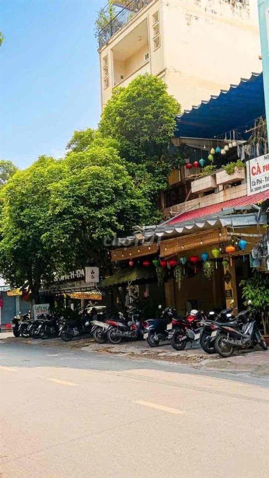 SANG GẤP QUAN COFFE MẶT TIỀN 9m Tân Thành Tân Phú