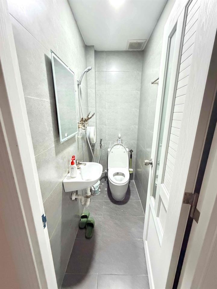 Bán mặt tiền kinh doanh cực sung đường Tân Sơn Nhì, sát Trường Chinh