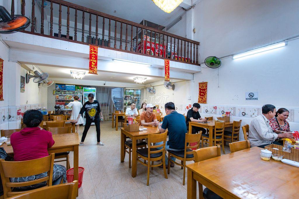 CẦN SANG QUÁN HỦ TIẾU MÌ NGƯỜI HOA