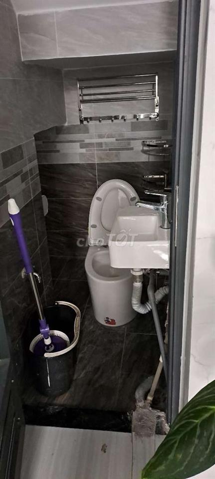 cho thuê mặt tiền 1 trêt 2 lầu