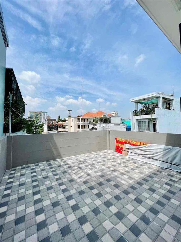 nhà mới sạch sẽ