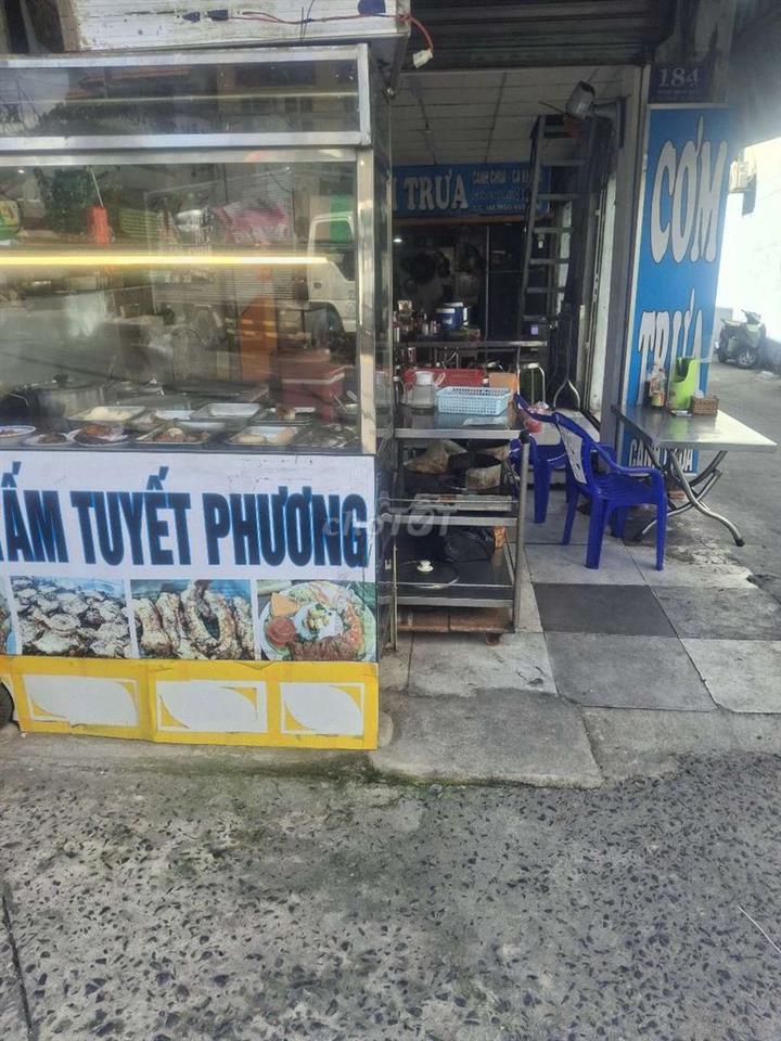 sang mat bằng bán cơm 2 mặt tiền 