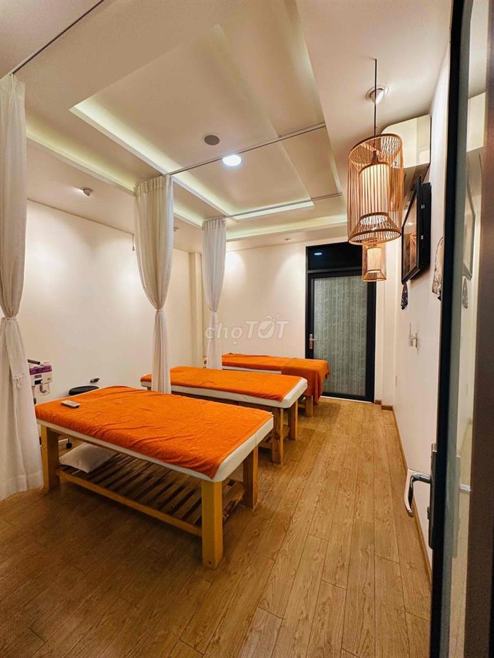 CHO THUÊ NHÀ VĂN PHÒNG MẶT TIỀN HIỀN VƯƠNG - 457m2, 1 TRỆT, 5 LẦU