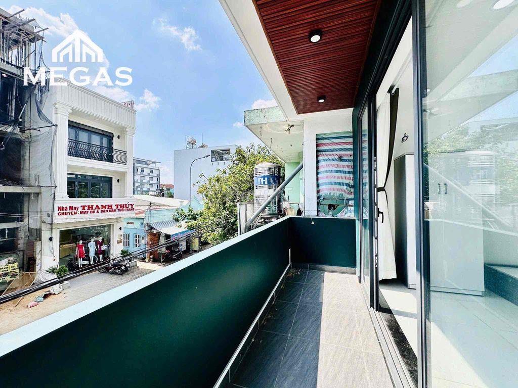 Căn hộ studio bancol siêu đẹp ngay ĐH Công Thương