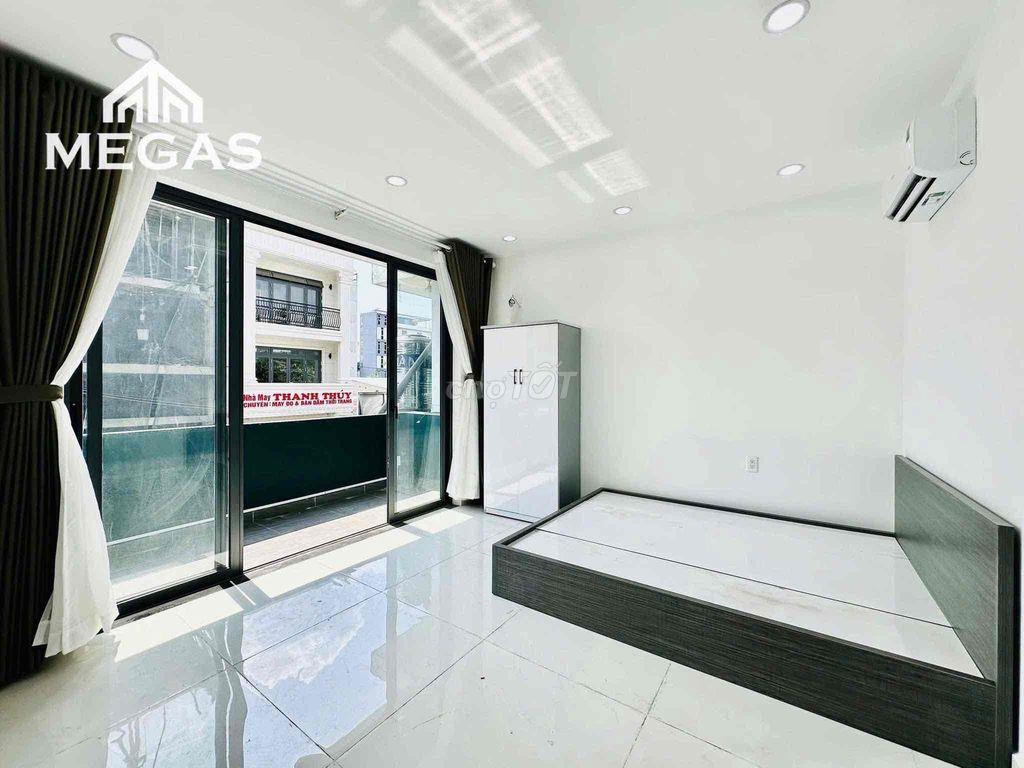 Căn hộ studio bancol siêu đẹp ngay ĐH Công Thương