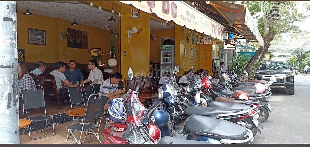 Sang lại quán cà phê kèm cơm văn phòng 2 mặt tiền