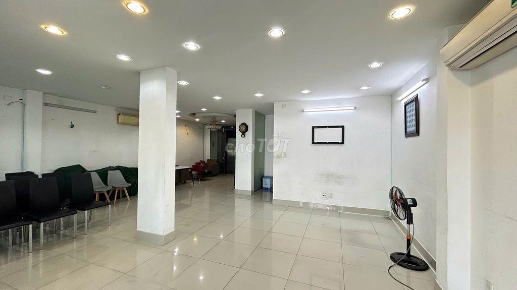Cho thuê gấp VP mặt tiền Âu Cơ, Tân Phú - 144m2 - Giá 25tr/tháng