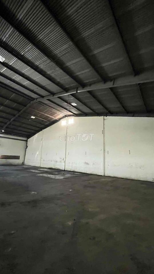 KHO XƯỞNG KẾ KCN TÂN BÌNH, QL1A - DIỆN TÍCH : 380m2 , ĐƯỜNG CÔNG 40F