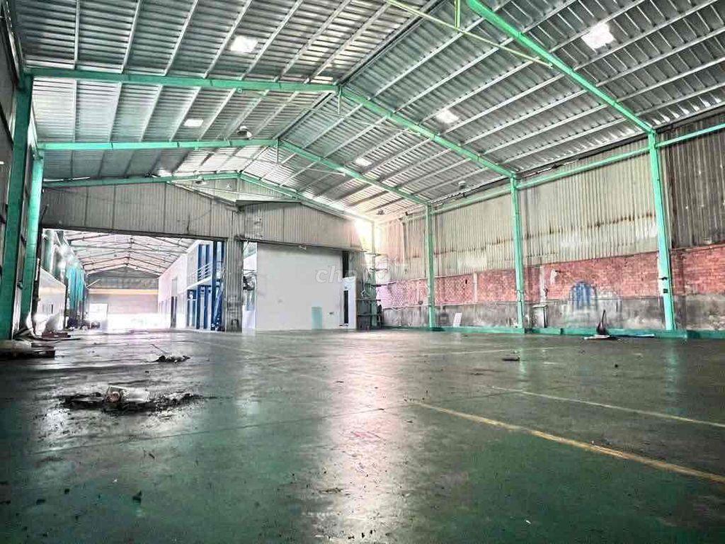KHO XƯỞNG NỀN ÊPOXY NGAY BẾN XE AN SƯƠNG - QL1A - 400M2 . Đường Công