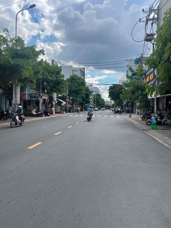 NHÀ NGUYÊN CĂN MTKD ĐƯỜNG NGUYỄN PHÚC CHU. P15. TÂN BÌNH 6x25M , GÁC