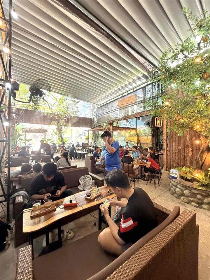 CHO THUÊ QUÁN CÀ PHÊ MT KINH DOANH NGAY TRƯỜNG CHINH KẾ KCN . 20x30M