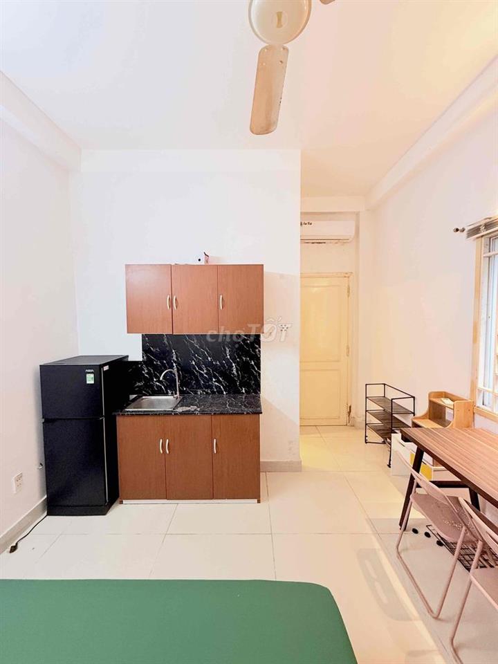 PHÒNG CỬA SỔ, FULL NỘI THẤT