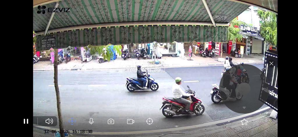 Cho thuê vỉa hè từ 14h đến khuya