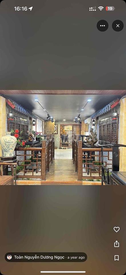 sang nhà hàng chay đã setup decor đầy đủ