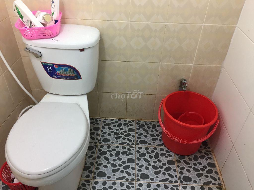 Một phòng một nữ, an ninh, thoáng mát, yên tĩnh.