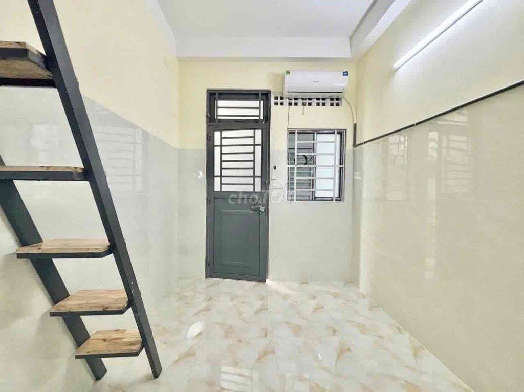 CHO THUÊ PHÒNG GÁC CỬA SỔ TRỜI SẴN MÁY LẠNH GẦN ĐẠI HỌC CÔNG THƯƠNG