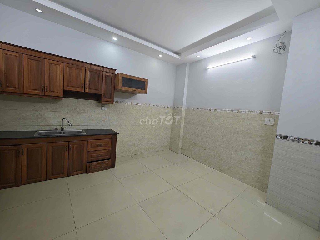CHO THUÊ PHÒNG TRỆT FULL NỘI THẤT GẦN ĐẠI HỌC CÔNG THƯƠNG