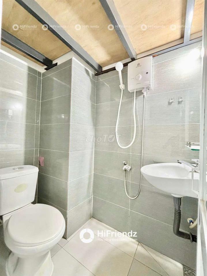 CHO THUÊ PHÒNG GÁC GIÁ RẺ MỚI XÂY CỬA SỔ TRỜI GẦN ĐẠI HỌC CÔNG THƯƠNG