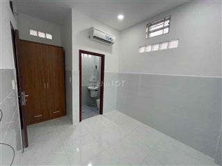 Trọ Mới Sạch Sẽ An Ninh - Thang Máy - Máy Lạnh Quạt Đầy Đủ